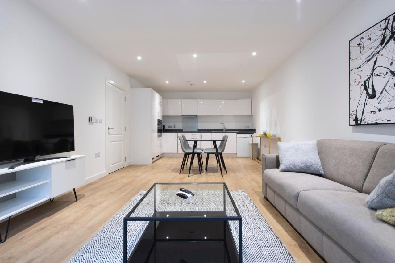 Stunning Luxury 2 Bedroom London Apartment المظهر الخارجي الصورة